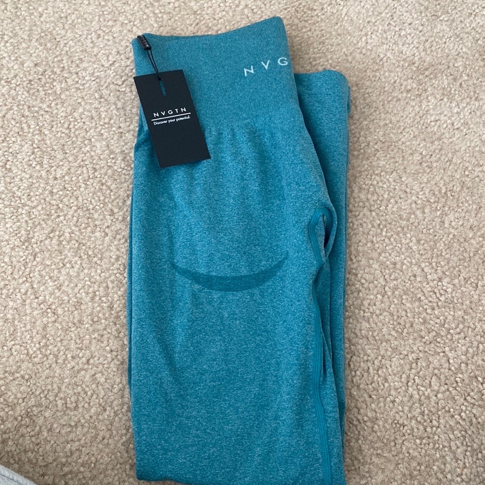 NWT NVGTN Legging Teal